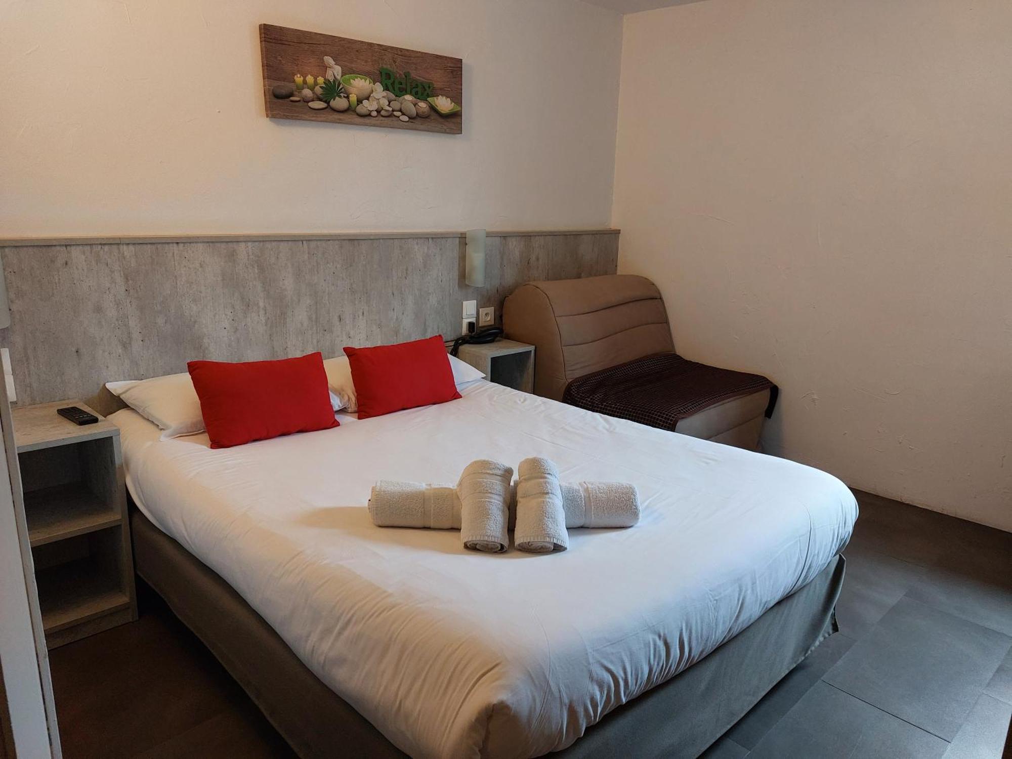 Brit Hotel Bosquet Carcassonne Cite ภายนอก รูปภาพ