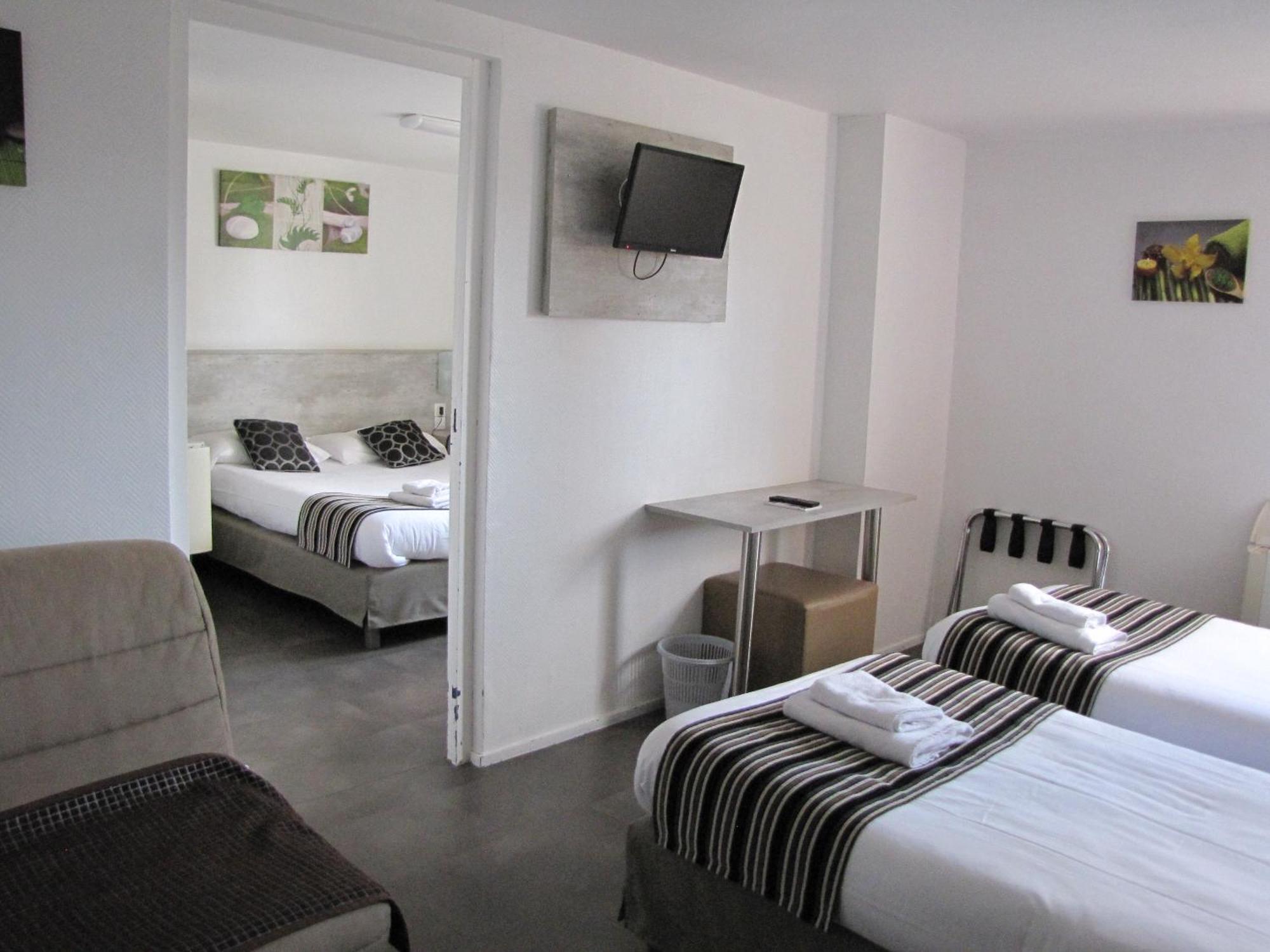 Brit Hotel Bosquet Carcassonne Cite ภายนอก รูปภาพ